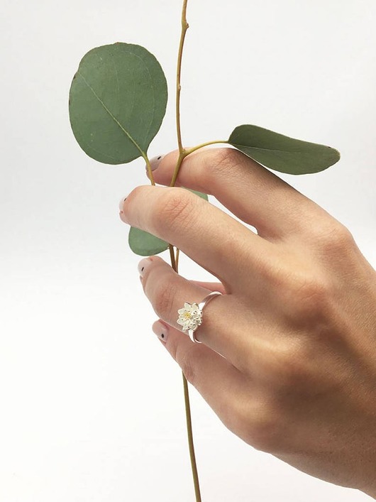 pierścionki srebrne Pierścionek Lilia Wodna