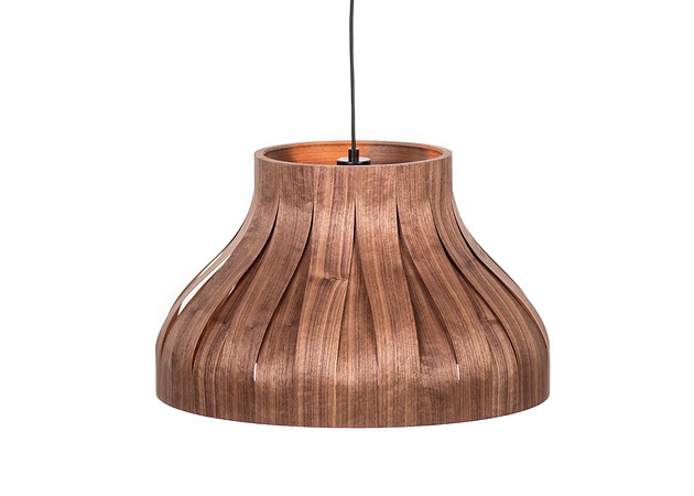 lampy wiszące Drewniana lampa