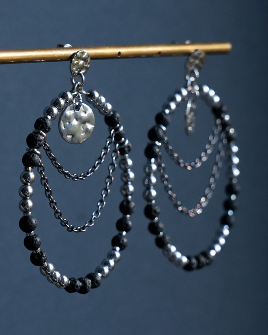 kolczyki z kamieniami Duże kolczyki koła z lawy wulkanicznej i hematytu