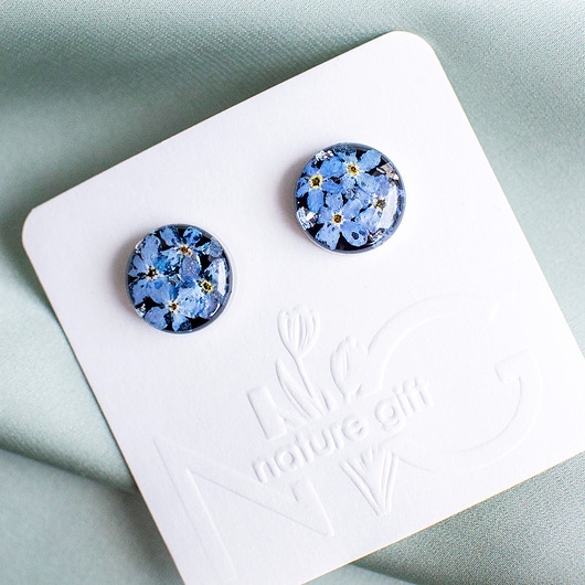 kolczyki z żywicy Kolczyki sztyfty z niezapominajkami