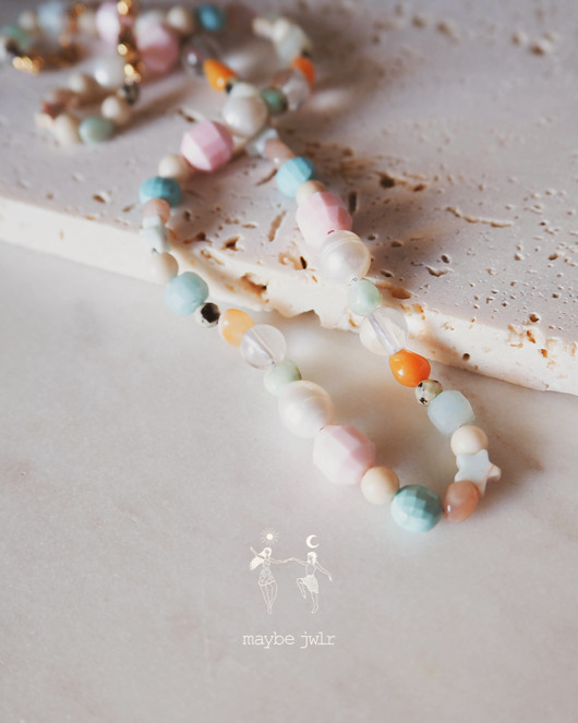 chokery Choker Funky Amber z kamieni