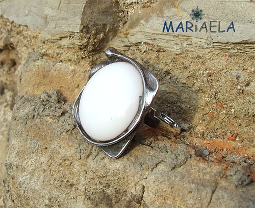 BIAŁY I DUMNY MARIAELA