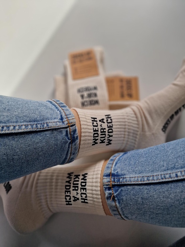 skarpetki damskie Skarpety WDECH KUR*A WYDECH rozmiar 38-43