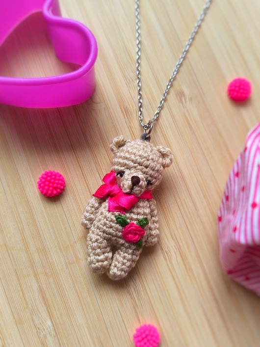 srebrne naszyjniki Wisiorek Miś Nel na stalowym łańcuszku