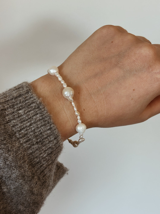 bransoletki - inne Bransoletka z pereł naturalnych