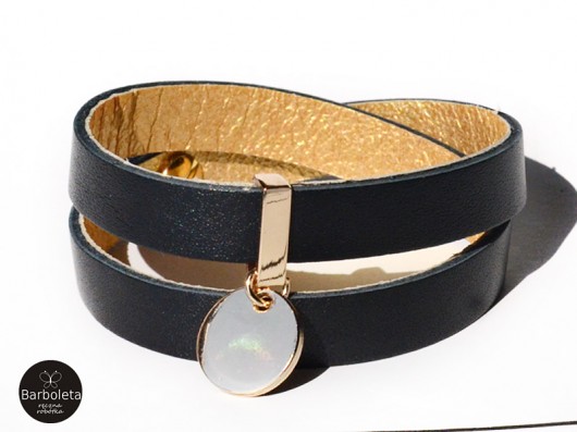 black + gold barboleta