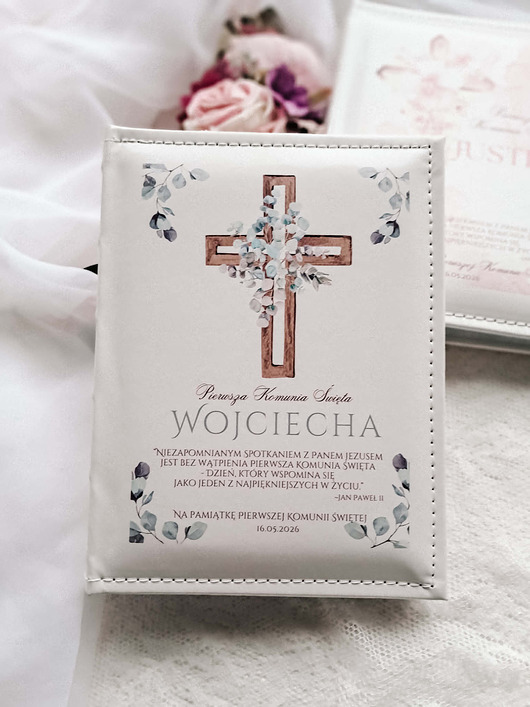 komunia - pozostałe Pamiątka komunijna album Krzyż z dedykacją, prezent komunijny dla chłopca