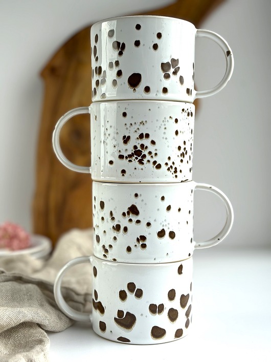 kubki Kubek  Prosta filiżanka ceramiczna ok. 250 ml - KROPKi  Dalmatyńczyk