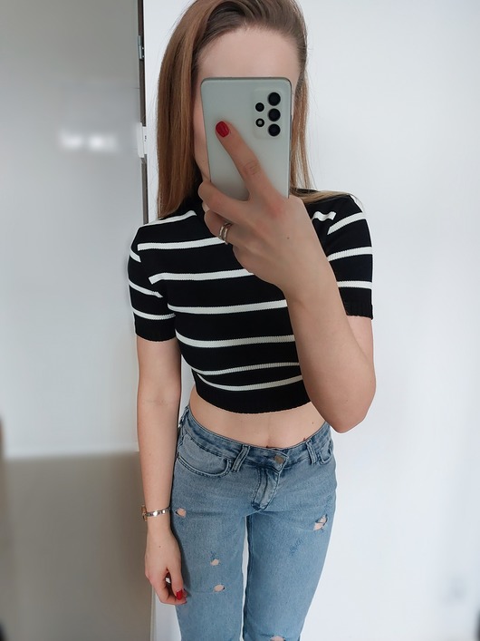 topy damskie CROP TOP Z KRÓTKIM RĘKAWEM I265 CZARNO-BIAŁY