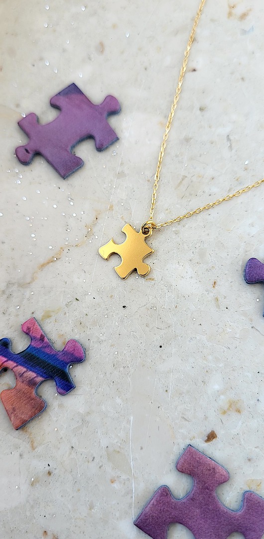 złote naszyjniki Naszyjnik Puzzel- srebro złocone