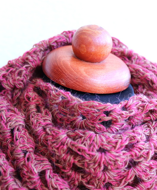 apaszki Chusta apaszka dwukolorowa na szydełku Anielka