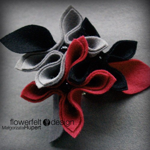 CzarnySzaryCzerwony FlowerFelt Design