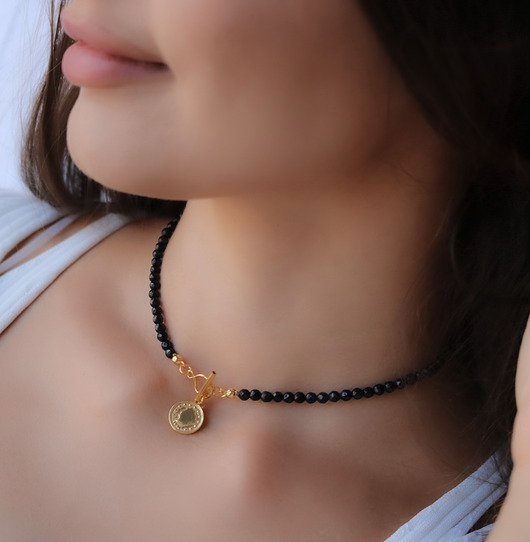 chokery Choker naszyjnik onyksy moneta srebro 925 pozłacane