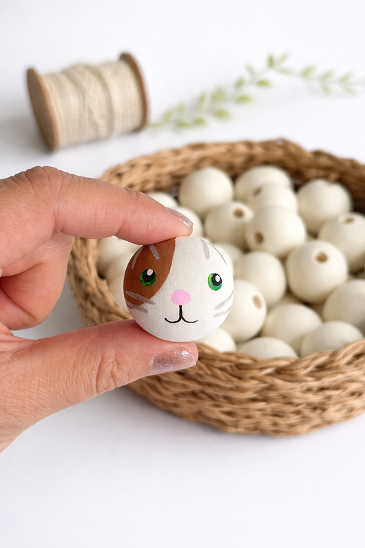 akcesoria różne Ręcznie malowany koralik kot czarny 3 cm do makramy i rękodzieła 1 szt.