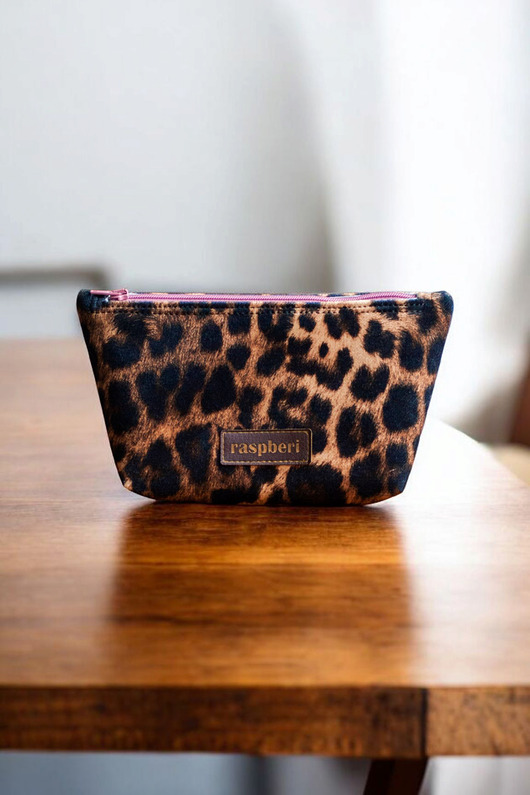 kosmetyczki Kosmetyczka MIDI panterka