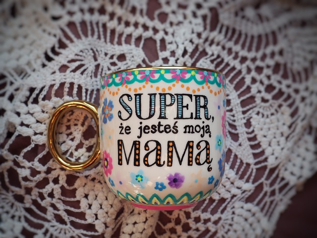 kubki Ręcznie malowany kubek dla mamy SUPER MAMA