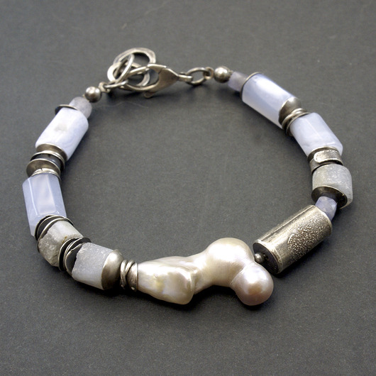 bransoletki srebrne Bransa  chalcedon z perłą