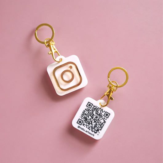 breloki Brelok z kodem QR Twojej marki osobistej, profilu