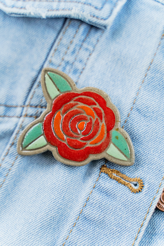 broszki Ceramiczna broszka RÓŻA