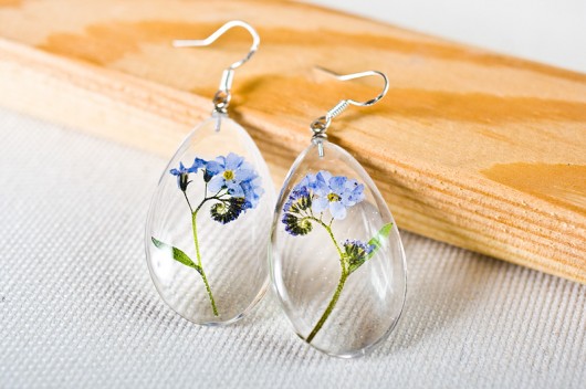 Kolczyki z niezapominajkami - żywica, srebro So Jewelry