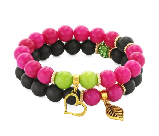 Fuchsia jade with mat blackstone with pendants. Lavoga