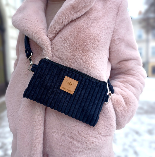 saszetka nerka Sztruksowa mini nerka saszetka Czarna