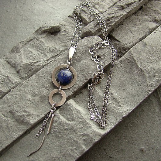 Lapis w kołach - naszyjnik RayOfArt