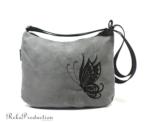 black butterfly on grey RękaProduction