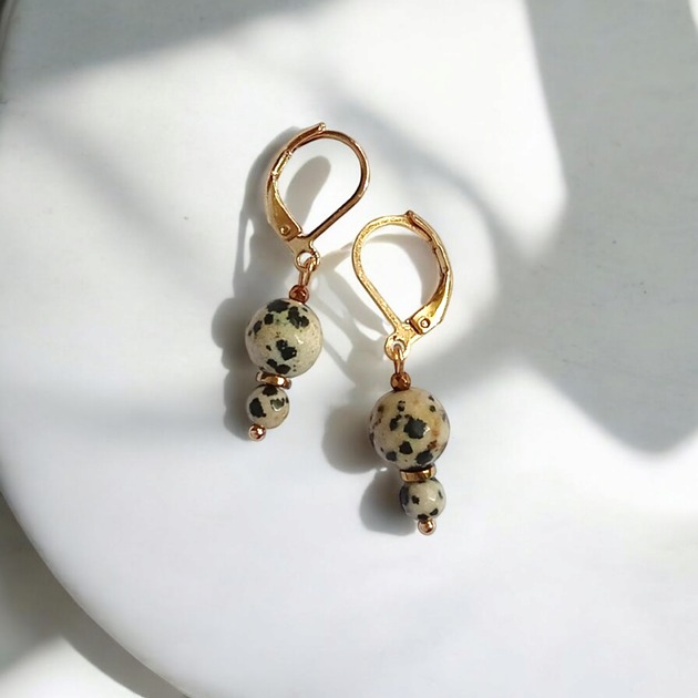 kolczyki z kamieniami Jaspis dalmatyński : kolczyki krótkie