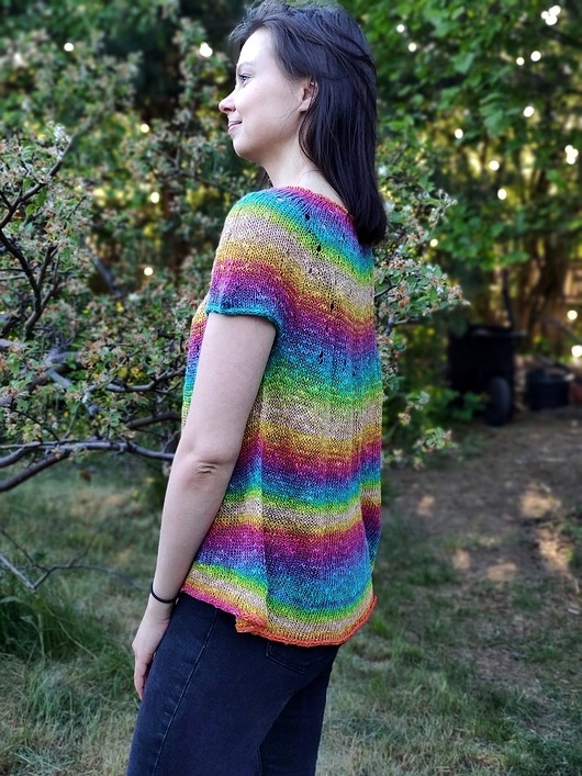 swetry damskie  Rainbow flowers/ bluzka