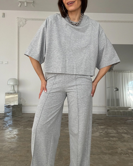 bluza bez kaptura damska T-shirt short Chillout light grey crew neck