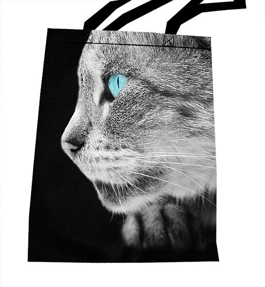 promocja! Kocie spojrzenie b&w + gratis AT design