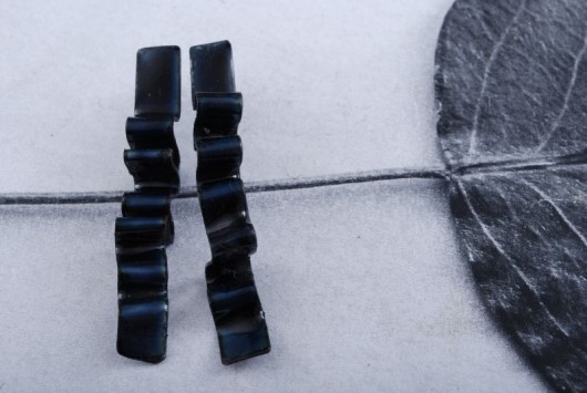 RIBBON  black &#8211; kolczyki Dorota Oyrzanowska
