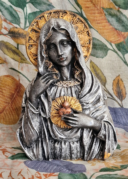 figurki i rzeźby Rzeźba Srebrnej Matki Boskiej wys. 15,4 cm