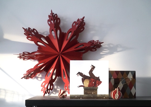 kartki świąteczne Mikołaj w kominie - kartka świąteczna Hi Little