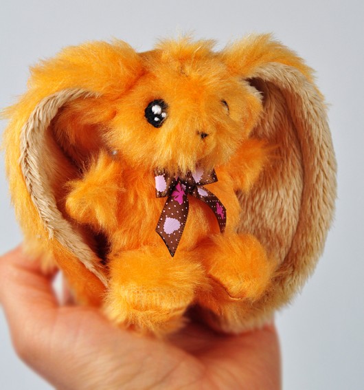 Zajączek miniaturka - złoty 8 cm leluko