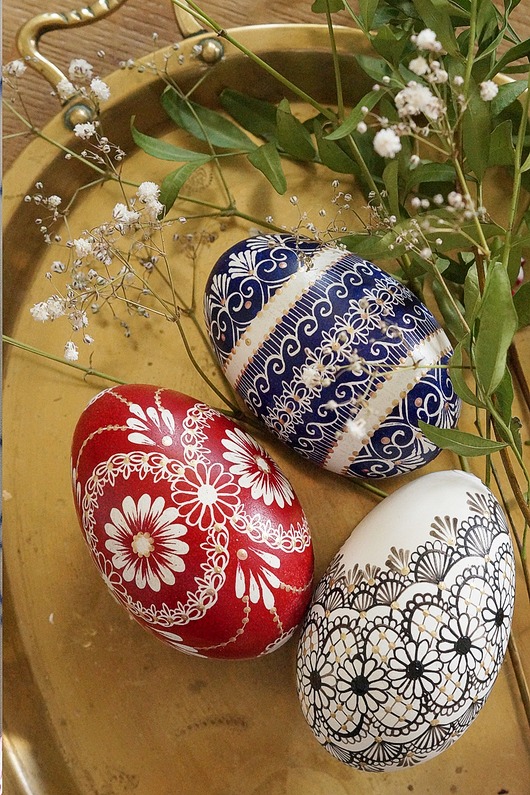 ozdoby wielkanocne Pisanki tradycyjne batikowe - różne wzory