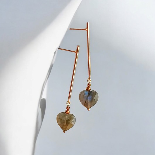 kolczyki z kamieniami Kolczyki serduszka : LABRADORYT : długie: wyjątkowy prezent