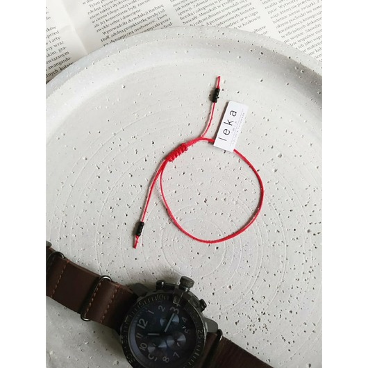 biżuteria męska Bransoletka czerwony sznurek "na szczęście"