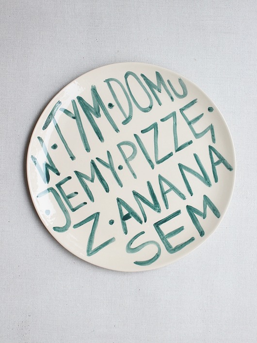 patery i talerze Talerz z napisem pizza z ananasem