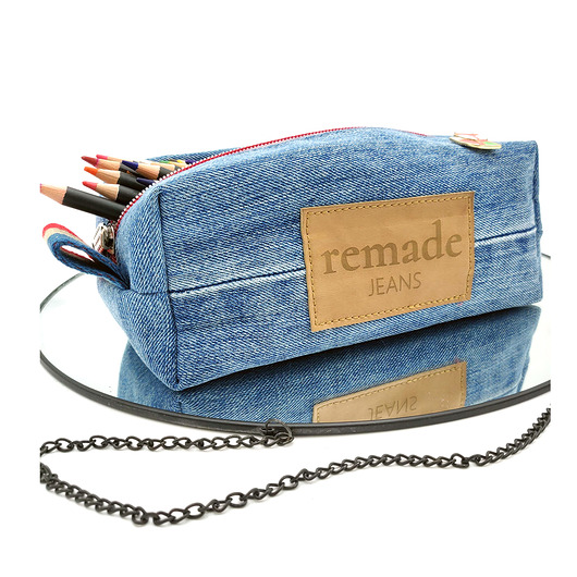 kosmetyczka / piórnik z jeansu remadeJEANS