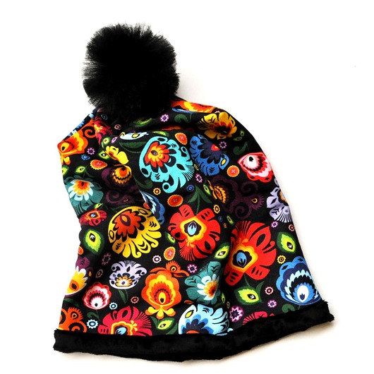 Oryginalna czapa beanie FOLK z tiulowym pomponem Sylwia Żak