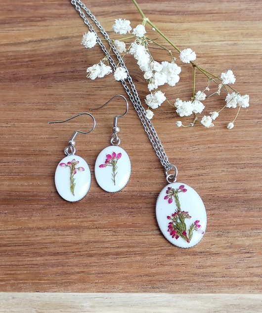 komplet biżuterii Wyjątkowy komplet kolczyki i naszyjnik WRZOSIEC