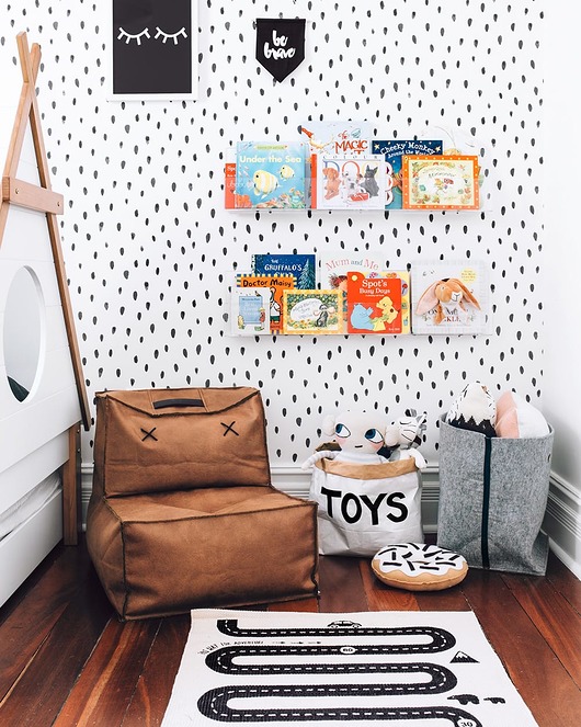 meble do pokoju dziecka Nowoczesna niewidzialna półka