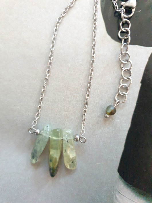 wisiory Łańcuszek z wisiorem ROOTS phrenit