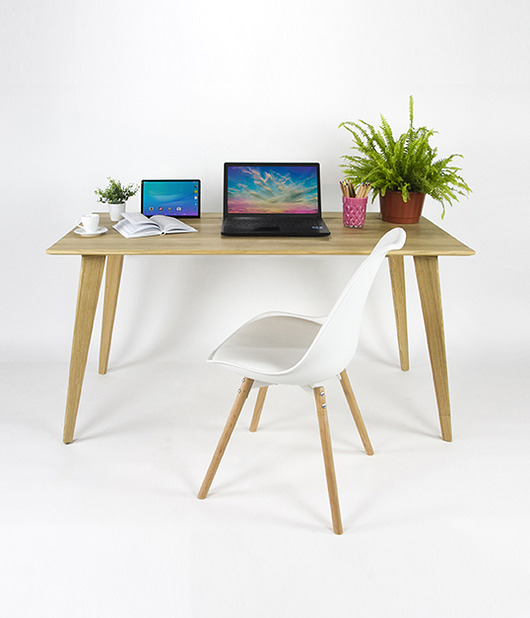 Dębowe biurko z wpustami SMART SyDesign