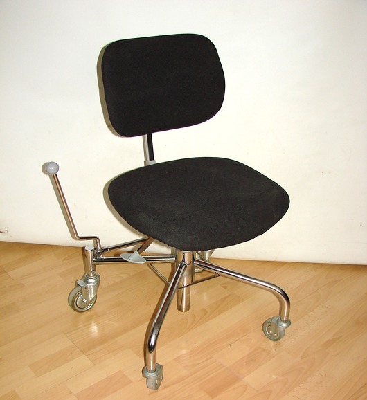 krzesła Krzesło obrotowe Vela, lata 90