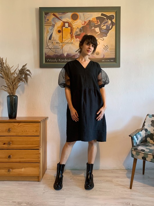 sukienki midi damskie Sukienka LOLA / black dot