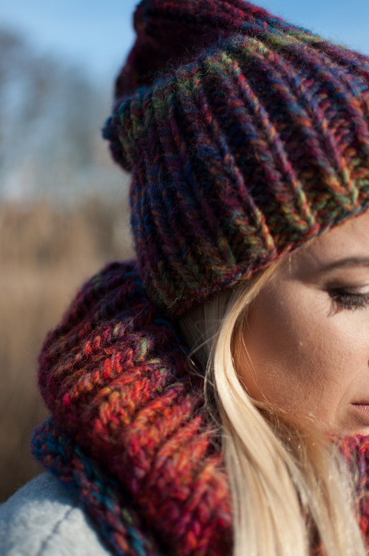 czapki damskie MAXCOLOR Komplet czapka i komin "wesoły melanż"