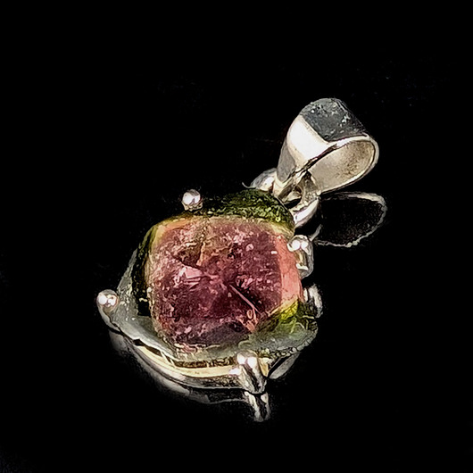 wisiory Wisiorek z turmalinem arbuzowym